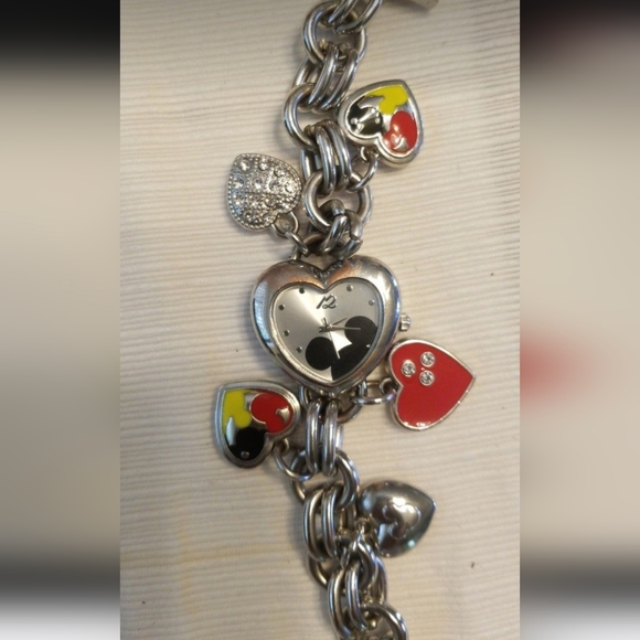 New Mickey Mouse Minnie mouse charm watch - Picture 2 of 6